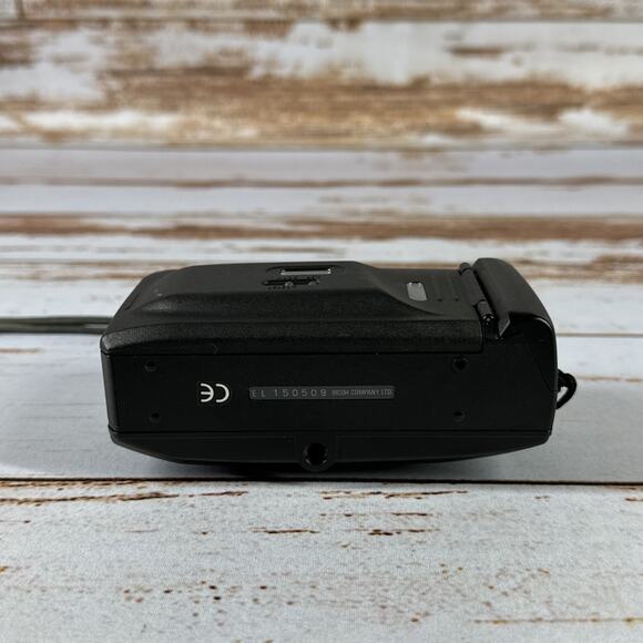 Ricoh LX-33W 35mm Film Camera – Compact, Weather Resistant, Tested - Picture 5 of 6